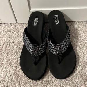 3/$20 Flojos size 8